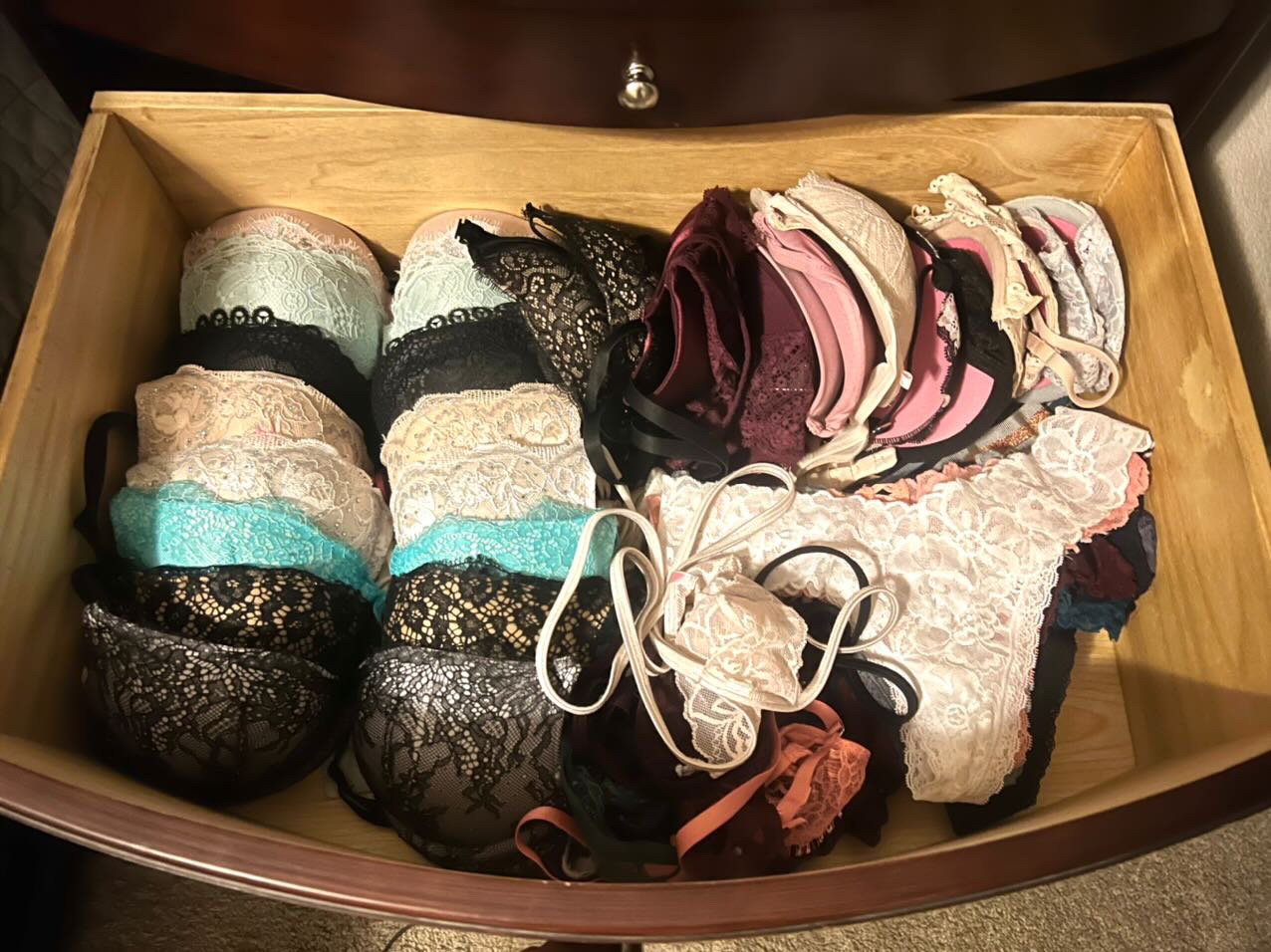 Im Obsessed With My Cousin’s Panties. Love Smelling Them. #M4V45Guy