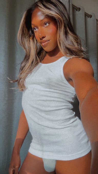 Sexy Trans Miahkaela #B9en9JSZ